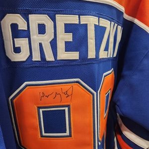 Vintage Wayne Gretzky Autographed Jersey with COA.